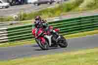 enduro-digital-images;event-digital-images;eventdigitalimages;mallory-park;mallory-park-photographs;mallory-park-trackday;mallory-park-trackday-photographs;no-limits-trackdays;peter-wileman-photography;racing-digital-images;trackday-digital-images;trackday-photos
